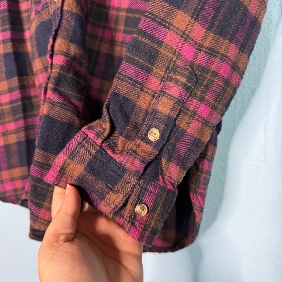 American Eagle Boyfriend Fit Flannel Shirt - Picture 3 of 5